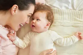 碰了囟门就会使宝宝变哑？新生儿护理5误区，你中招了吗？图片