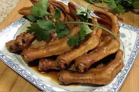 懒人卤水鸭掌的做法图片