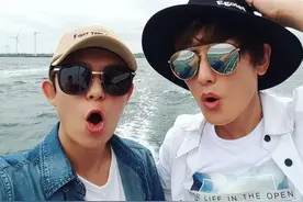 Tony晒与Kang Ta合影 同游济州岛度假图片