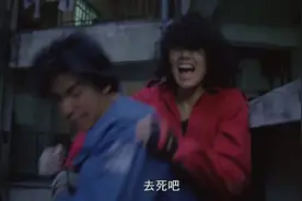 霸王花围攻乌鸦张耀扬，他竟把妻子的腿折断，抽出一把枪