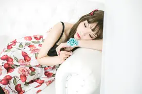 小说：男朋友劈腿分手，结果被小三打了一顿，要她照顾，她才不去图片