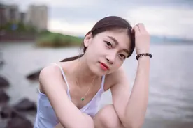小说：哼，好汉不吃眼前亏，好儿不跟爹斗，“爹地，你今天真帅"图片