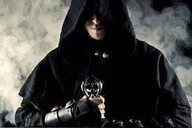 小说：炼丹需要一只血鹰，家里却拿不出来？少年：我自己进山去抓图片