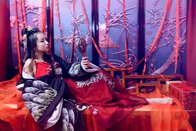 小说：女婴出生天降祥瑞，族长上门亲自起名，亲生父亲热泪盈眶图片