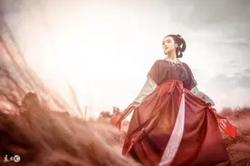 小说：世子收留小萌娃，萌娃闹着要跟世子睡，世子：男女授受不亲图片