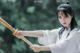 小说：她被嘲配不上高门，世家子弟问她愿不愿意做妾，她被气笑了图片