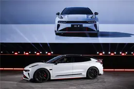 特斯拉Model S紧急官降13万，极氪001 FR到底有多卷？图片
