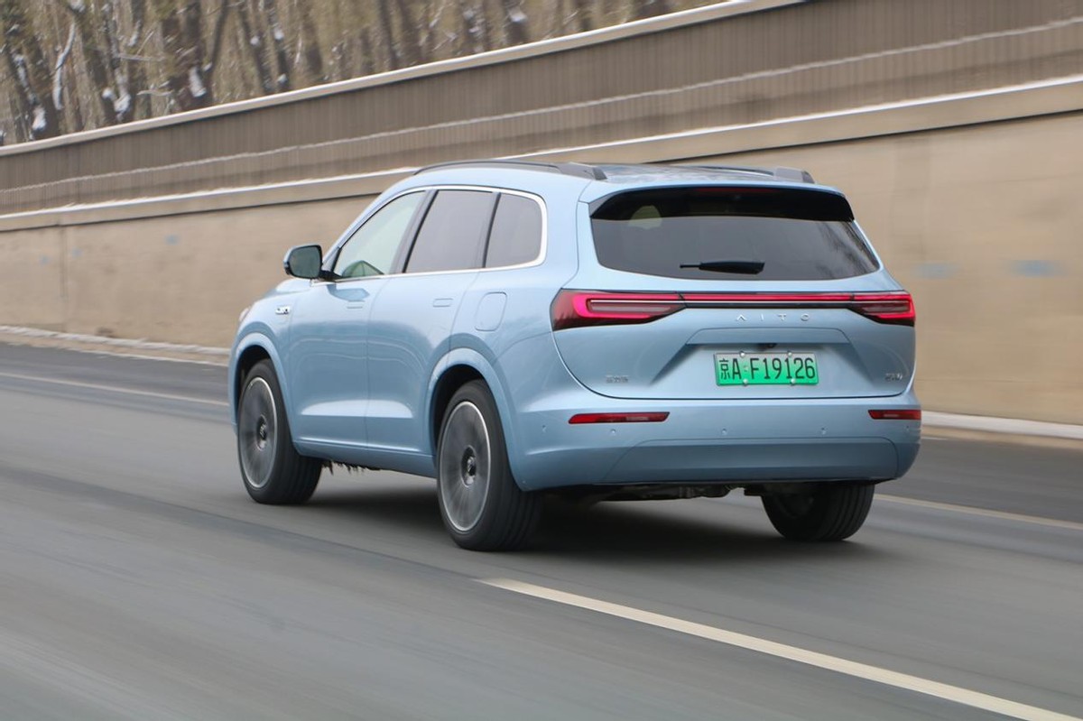 问界M7销量分析_问界_问界M7增程版评测