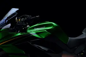 2025 Kawasaki Ninja 1100SX ，公升旅跑马力再升级视频封面