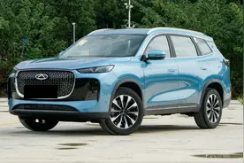 采用怀挡设计，1.6T/2.0T动力可选，全新瑞虎8 PLUS带劲吗？图片