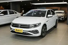 新车 | 售14.39万元/1.5T动力，2025款大众宝来顶配版到店实拍图片