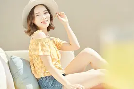 小说：这些他根本想不明白，他有一股冲动，想把她绑来问个清楚图片