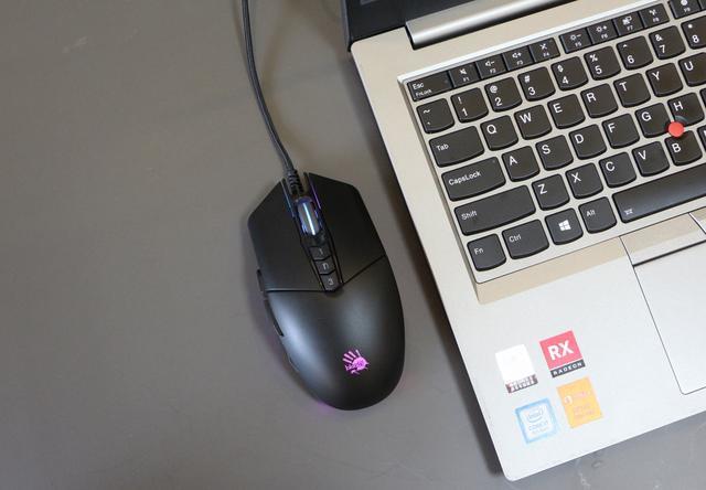 200万圈光轮！伪游戏发烧友、办公用户用啥鼠标？血手幽灵P9