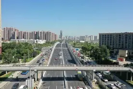 30秒过桥！桥下交通组织有变化图片