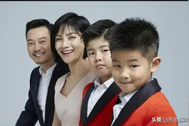 二胎家庭老大总欺负老二，明星妈妈胡可用了这1招，完美化解矛盾图片