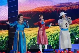 还记得当年的吉祥三宝吗？如今爸爸去世，妈妈隐退，女儿成大美女图片