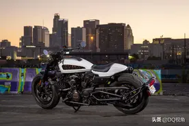 2021款哈雷SportsterS巡航摩托，欲抢杜卡迪市场，动力强配置全图片