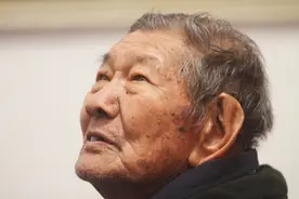 2013年，百岁台湾父亲终于找到江苏的亲生女儿图片