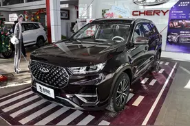 空间够大，自动挡和强动力，比合资便宜，带你看瑞虎8 PLUS图片