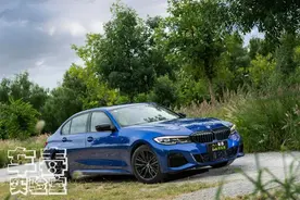 “黑武士”来袭！实拍宝马325Li M运动曜夜套装版图片