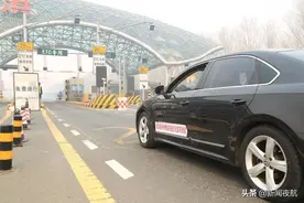 哈大高速率先启动全省高速公路收费系统优化实车测试图片