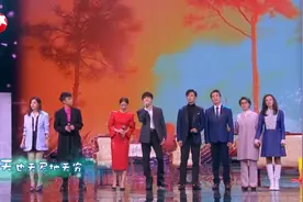 东方春晚，《情深深，雨蒙蒙》演员合体，勾起了青春的记忆图片
