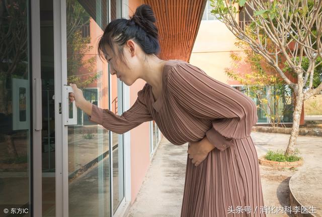 急性胃肠炎发生腹痛、呕吐、腹泻，应该怎么做？