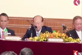 李嘉诚正式退休交棒 最后一次出席股东大会他说了啥？视频封面