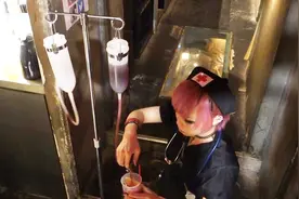 日本变态的主题餐厅，一边吃饭一边受刑，看了你还敢去吗？