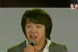 我为青岛代言！黄渤一段“青岛味”的诗朗诵 逗得观众捧腹大笑视频封面