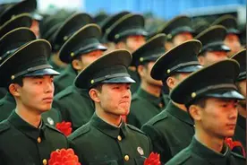 “退役”和“退伍”是一样的么？别乱讲了，以免被内行人笑话图片