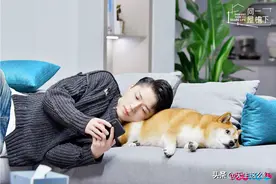“人间清醒”邓紫棋杨笠，好好点醒这些“痴男怨女”图片