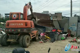 晋江池店：7家废品收购站被强制拆除，因为这个图片
