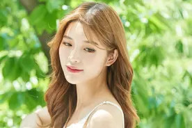 现言婚恋甜宠文：大佬的白月光竟是我自己图片