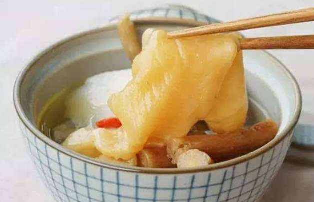 花胶排骨海带 排骨炖海带可以放花胶