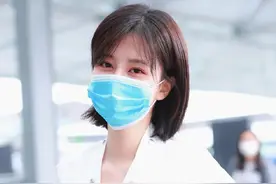 街拍：口罩也遮不住女性的美丽图片