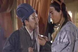为何诸葛亮对姜维倾囊相授，却只给儿子一本诫子书？原因很简单！图片