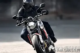 最便宜的三缸街车，凯旋三叉戟海外售价5万出头图片