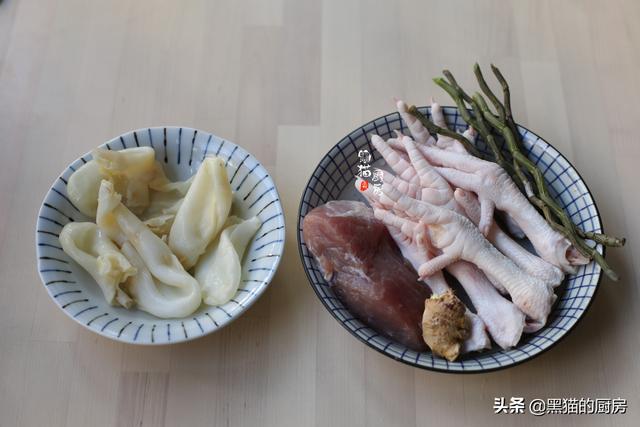 鸡脚排骨炖花胶 鸡脚排骨炖花胶怎么做