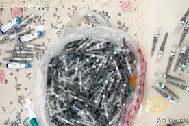 宝妈记录孕期为保胎打500多针，肚子上全是淤青 网友却说太不负责图片