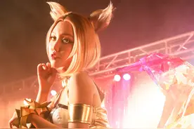 【Cosplay】至臻KDA阿狸 英雄联盟超级还原真人cos图片