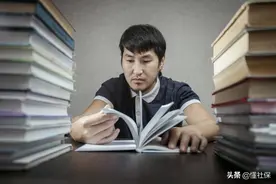 退休金一般，从哪个月开始发放呢？图片
