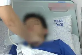 家长以为孩子感冒，吃药后发热呕吐，医生：要紧急抢救图片