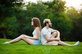 向非婚生子女支付抚养费，侵犯夫妻共同财产权吗？图片