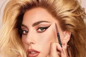 LadyGaga近日曝光出自己有精神问题，并谈与之抗争。图片