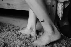 嗑糖女嗑的究竟是什么图片