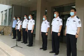 8月14日·邯郸要闻快报：马占山同志深入交巡警支队渚河大队调研指导工作；李瑄副局长到学校对工作进行督导图片