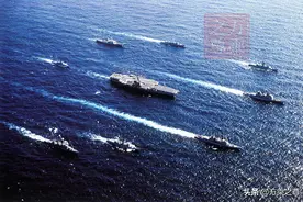 055驱逐舰的神话，精确计算中美两国不同驱逐舰对航母的保卫能力图片