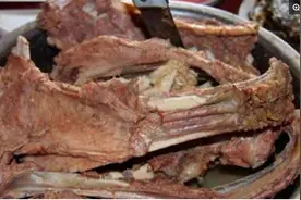 看看蒙古人的一顿三餐，就知道他们为什么长得那么强壮了图片