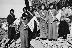 七旬女教师被捕，全村不让抓，公布罪名后，村民请求处死刑图片